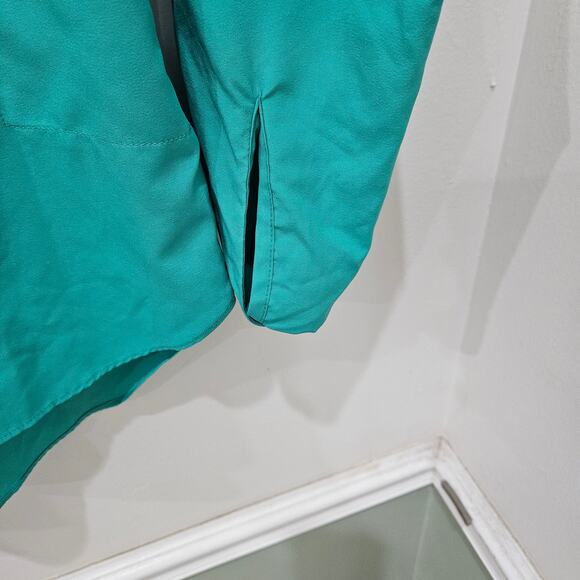 Women's Insect Shield Top, Size 8 - Picture 9 of 13